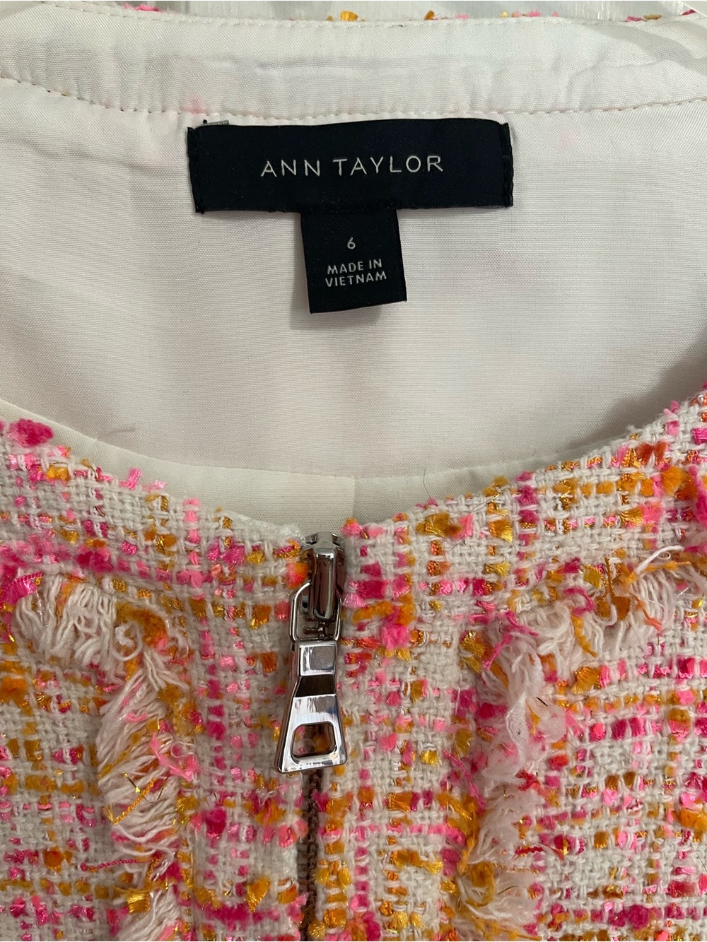 Ann Taylor Pink Tweed Zip-Front Jacket - Picture 3 of 4